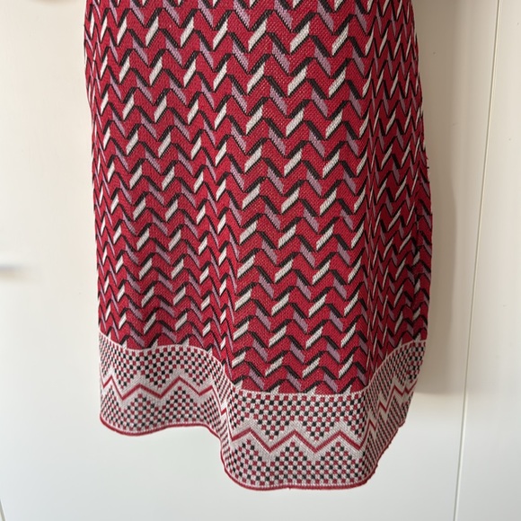 Zara Red Black White Chevron Pattern Polyester Knit 3/4 Sleeve Dress S - Picture 6 of 8